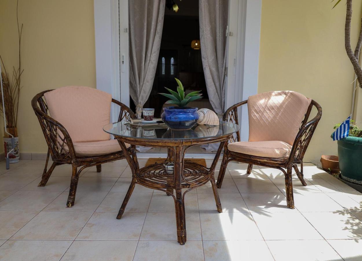 Nikitas Apartment 1 Kalamata Ngoại thất bức ảnh